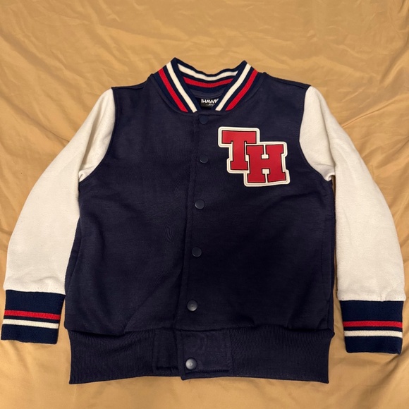 blue jacket kid size 5-6 years old with white sleeve and pocket - Picture 1 of 8